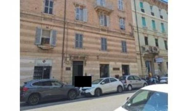 appartamento in vendita ad Ancona in zona Piano San Lazzaro