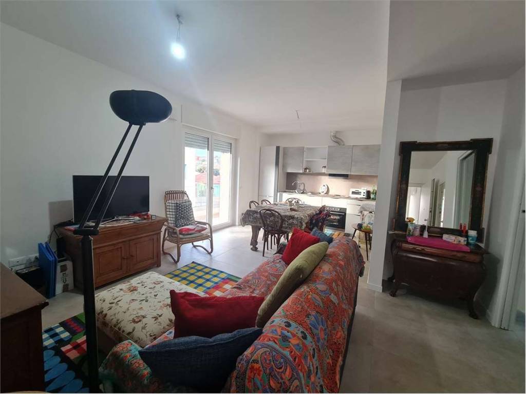 appartamento in vendita ad Ancona in zona Tavernelle