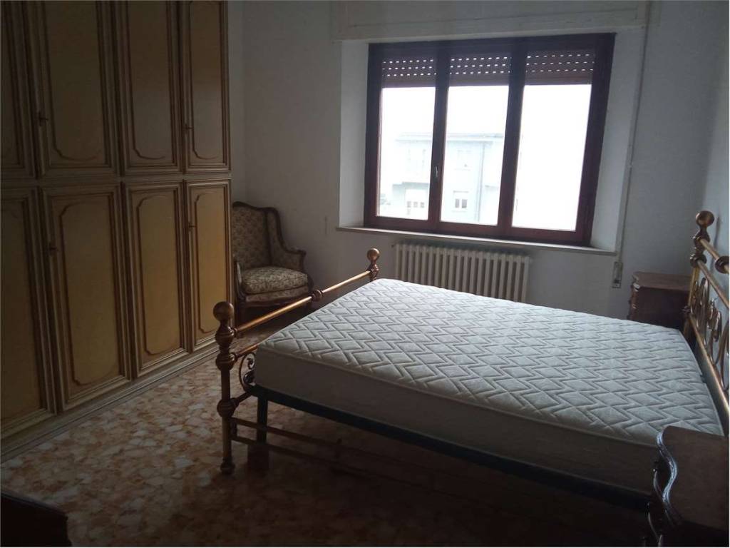 appartamento in vendita ad Ancona in zona Adriatico