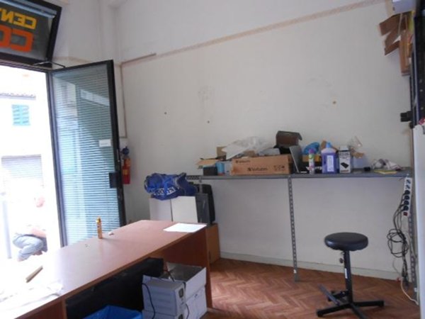 locale di sgombero in vendita ad Ancona in zona Piano San Lazzaro