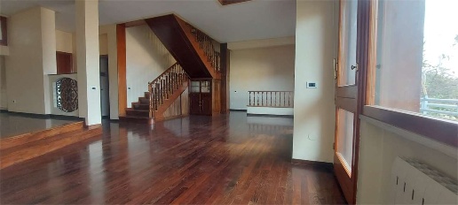 casa indipendente in vendita ad Ancona in zona Piano San Lazzaro