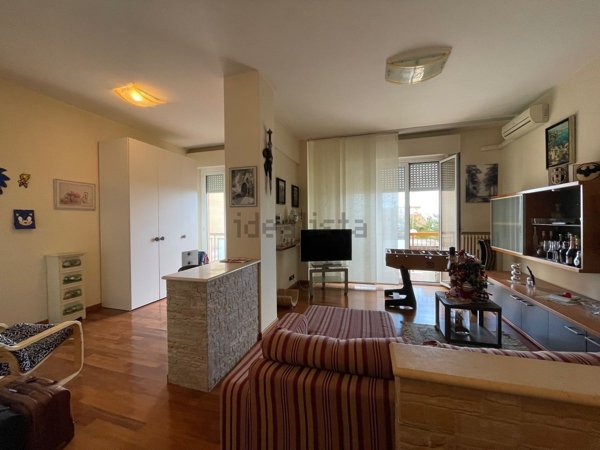 appartamento in vendita ad Ancona in zona Piano San Lazzaro