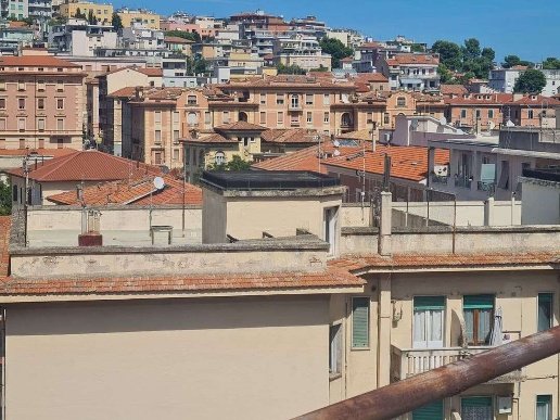 appartamento in vendita ad Ancona in zona Adriatico
