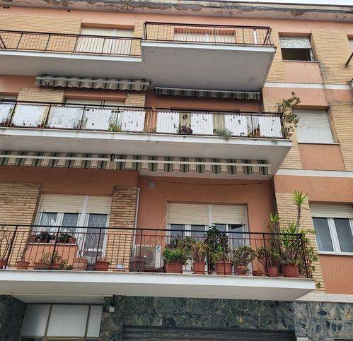 appartamento in vendita ad Ancona in zona Borgo Rodi