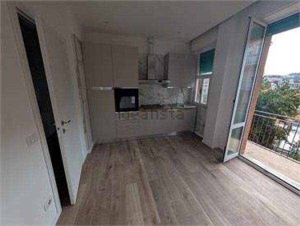 appartamento in vendita ad Ancona in zona Piano San Lazzaro