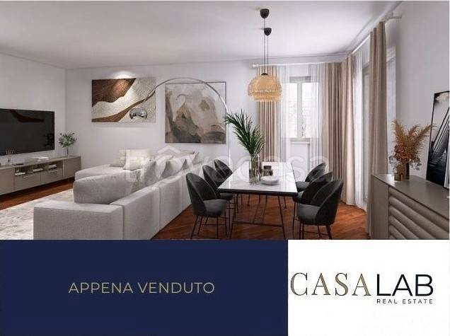 casa indipendente in vendita ad Ancona in zona Candia