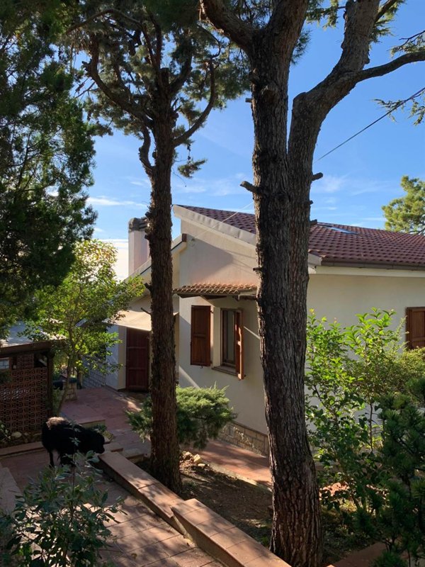 casa semindipendente in vendita ad Ancona in zona Piano San Lazzaro