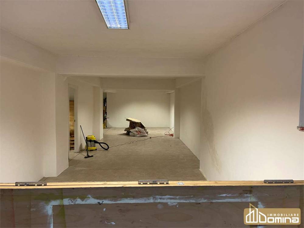 trivano in vendita ad Ancona in zona Pinocchio