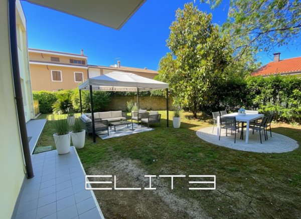 appartamento in vendita ad Ancona in zona Centro Storico