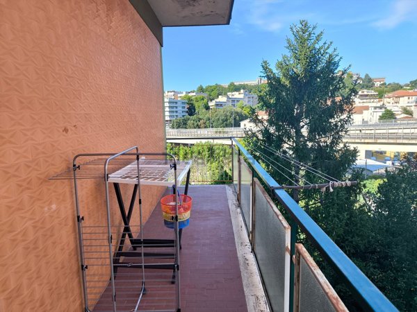appartamento in vendita ad Ancona in zona Piano San Lazzaro