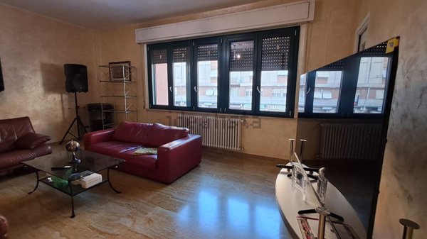 appartamento in vendita ad Ancona in zona Vallemiano