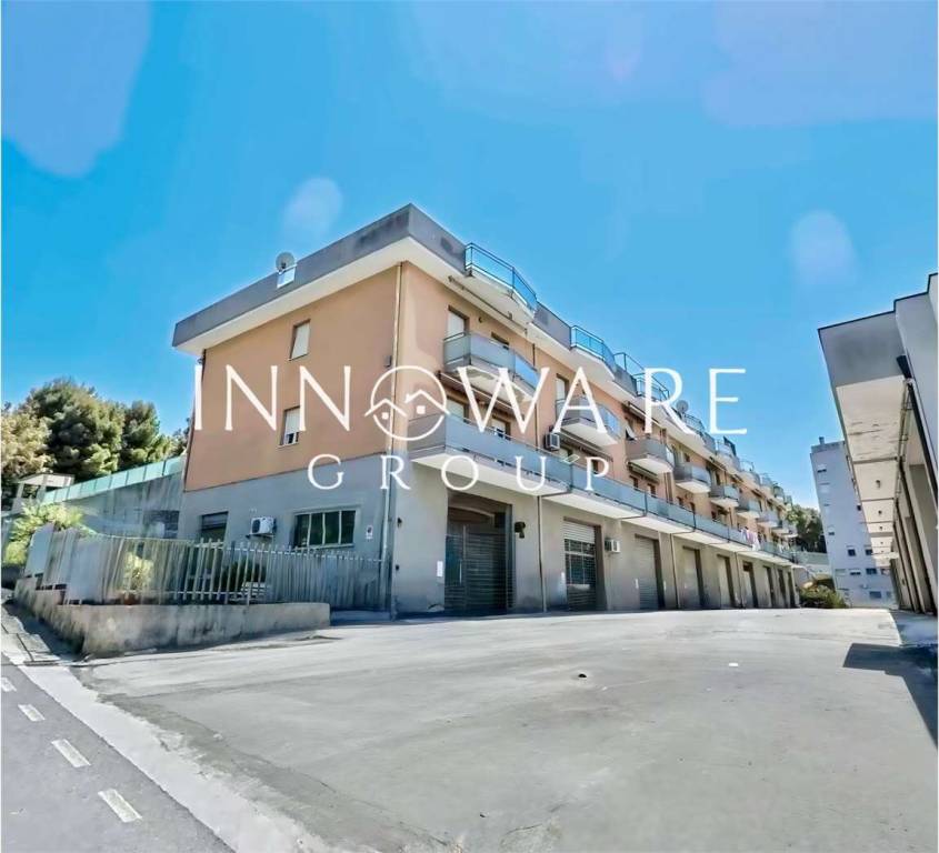 appartamento in vendita ad Ancona in zona Piano San Lazzaro