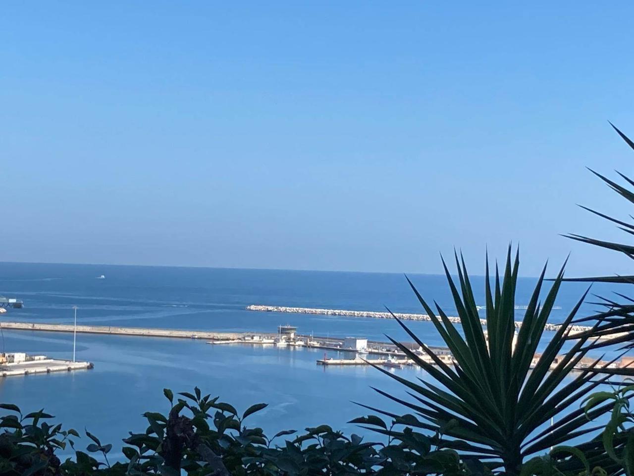 appartamento in vendita ad Ancona in zona Passetto