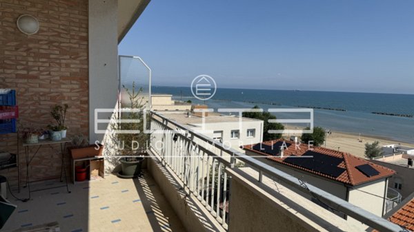 appartamento in vendita ad Ancona in zona Piano San Lazzaro