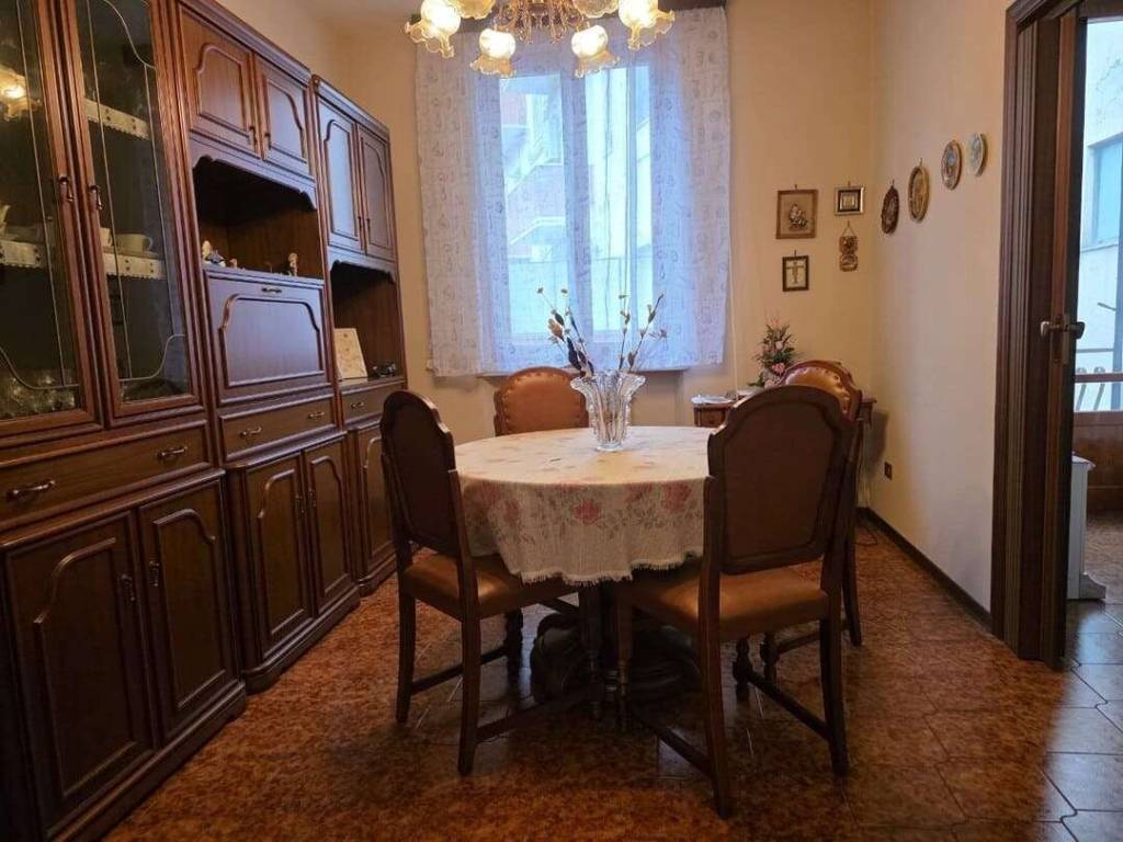 appartamento in vendita ad Ancona in zona Posatora