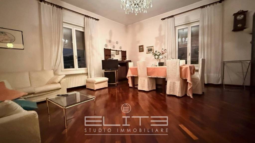 appartamento in vendita ad Ancona in zona Adriatico