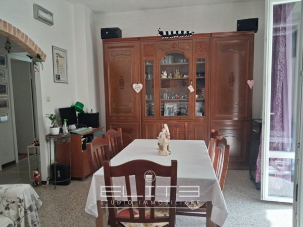 appartamento in vendita ad Ancona in zona Collemarino