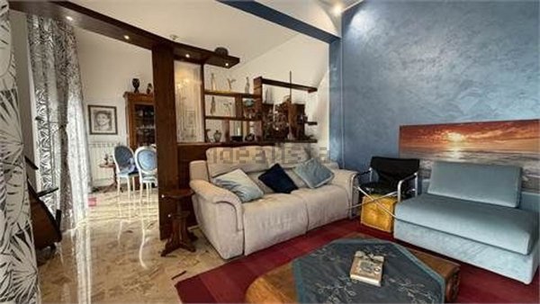 appartamento in vendita ad Ancona in zona Vallemiano