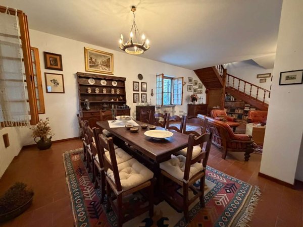 casa indipendente in vendita ad Ancona in zona Montesicuro