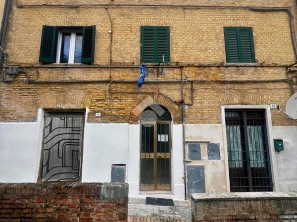 appartamento in vendita ad Ancona in zona Piano San Lazzaro