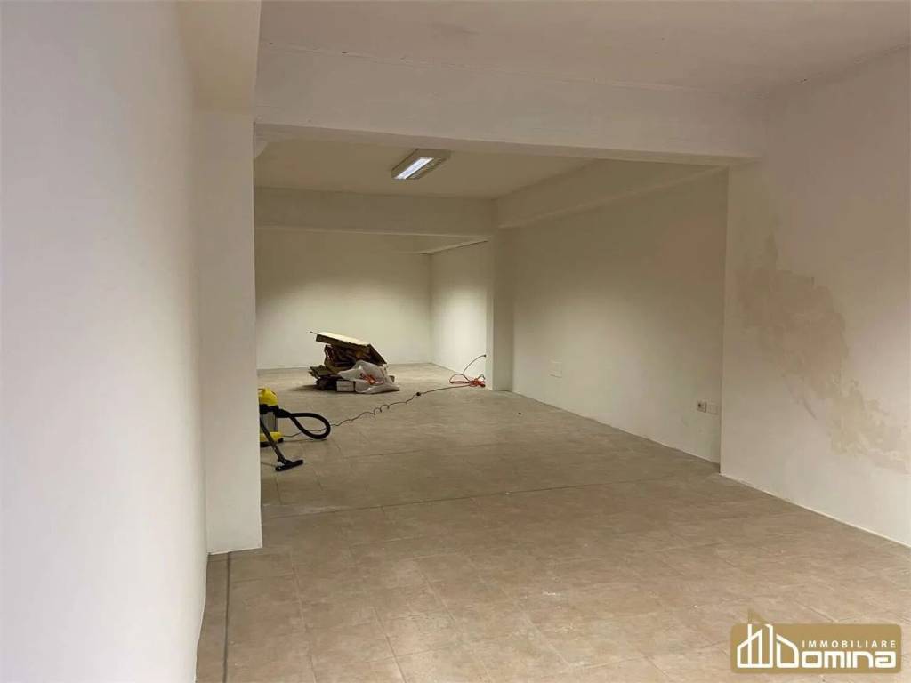 trivano in vendita ad Ancona in zona Posatora