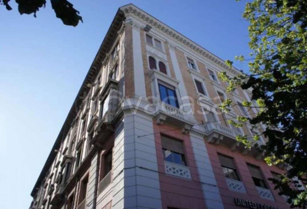 ufficio in vendita ad Ancona in zona Centro Storico