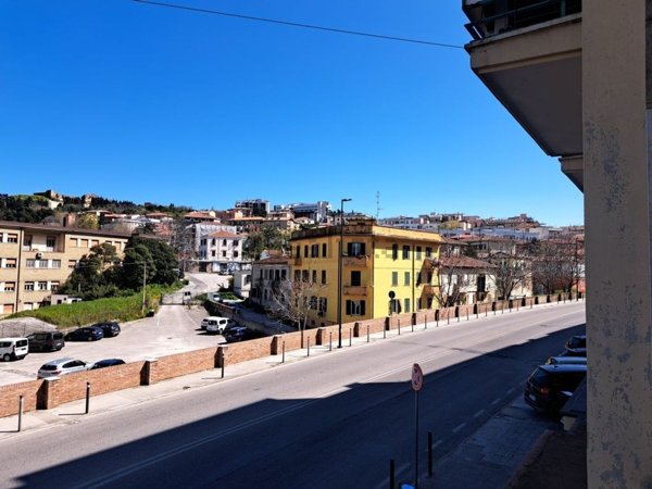 appartamento in vendita ad Ancona in zona Piano San Lazzaro