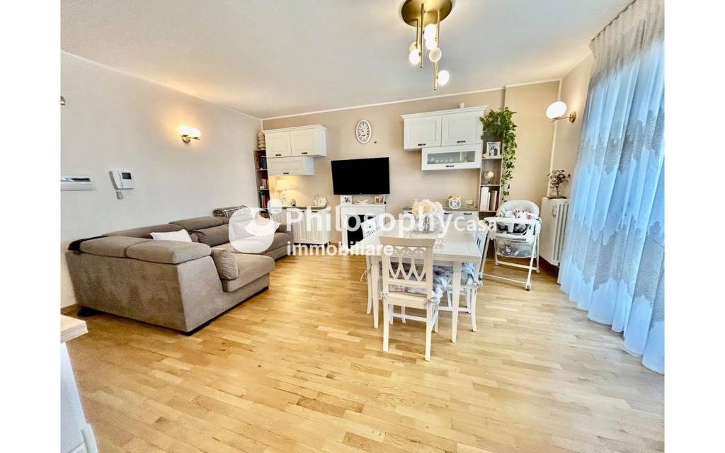 appartamento in vendita ad Ancona in zona Palombare