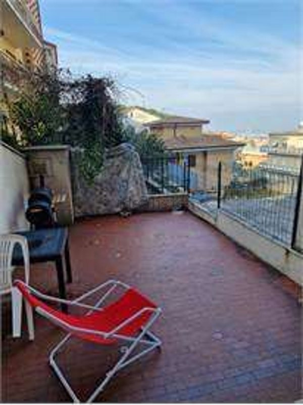 appartamento in vendita ad Ancona in zona Borgo Rodi