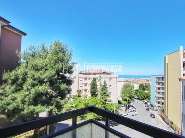 appartamento in vendita ad Ancona in zona Tavernelle