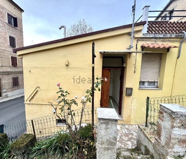 appartamento in vendita ad Ancona in zona Tavernelle