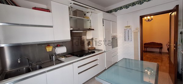 appartamento in vendita ad Ancona in zona Piano San Lazzaro