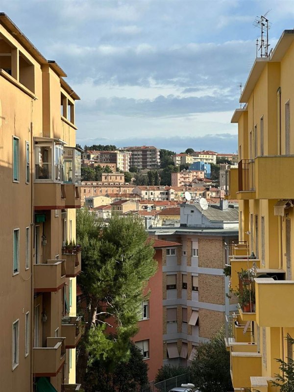 appartamento in vendita ad Ancona in zona Centro Storico
