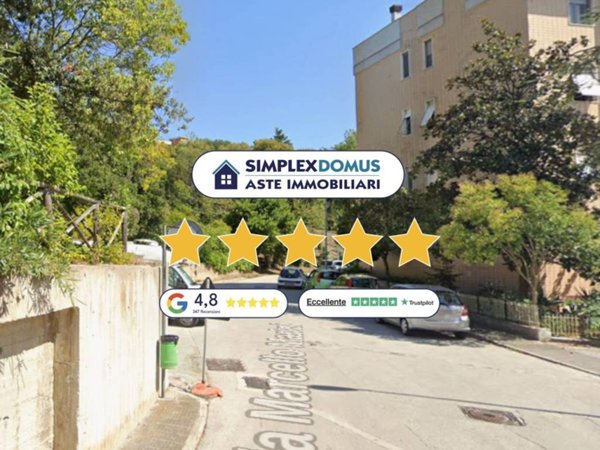 appartamento in vendita ad Ancona in zona Piano San Lazzaro