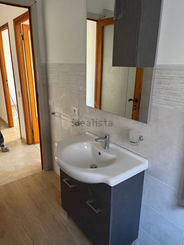 appartamento in vendita ad Ancona in zona Adriatico