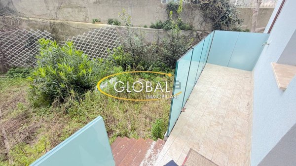 appartamento in vendita ad Ancona in zona Adriatico