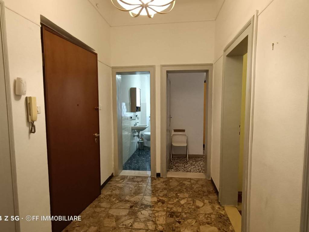 appartamento in vendita ad Ancona in zona Adriatico