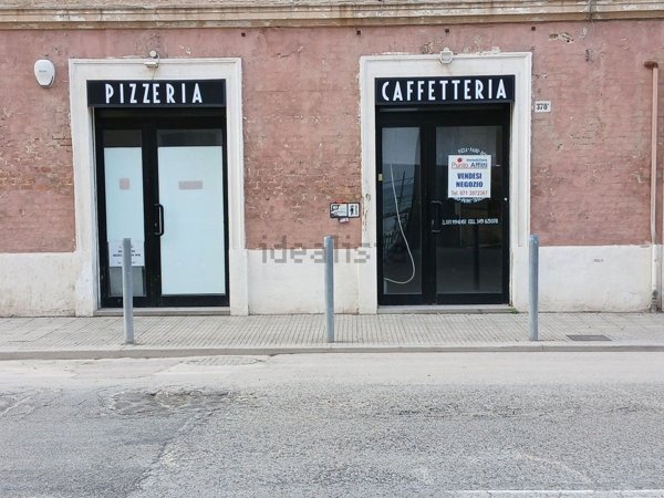 trivano in vendita ad Ancona in zona Palombina Nuova