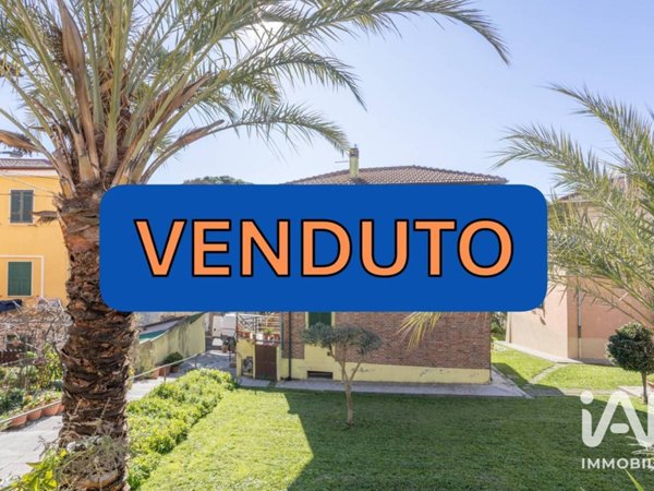 appartamento in vendita ad Ancona in zona Piano San Lazzaro