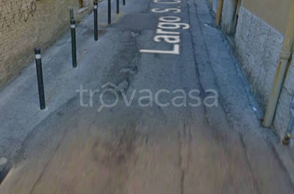 negozio in vendita ad Ancona in zona Centro Storico
