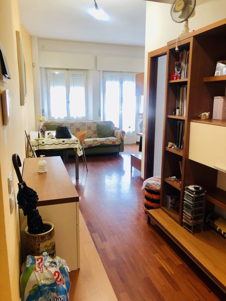 appartamento in vendita ad Ancona in zona Adriatico