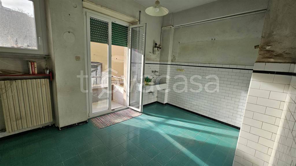 appartamento in vendita ad Ancona in zona Piano San Lazzaro