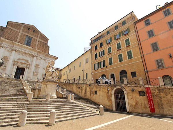 appartamento in vendita ad Ancona in zona Piano San Lazzaro