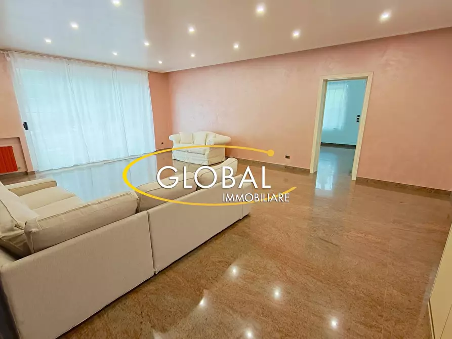 casa indipendente in vendita ad Ancona in zona Piano San Lazzaro