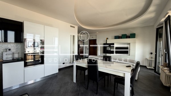 appartamento in vendita ad Ancona in zona Piano San Lazzaro