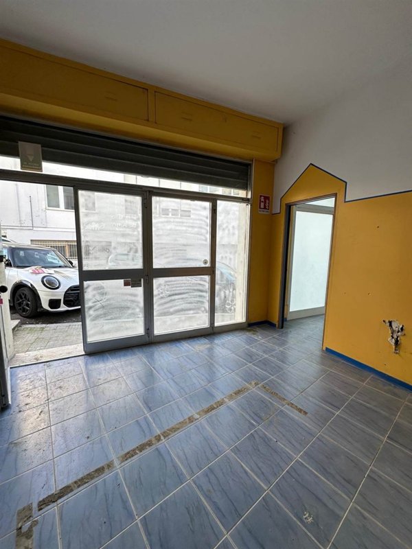 negozio in vendita ad Ancona in zona Pinocchio