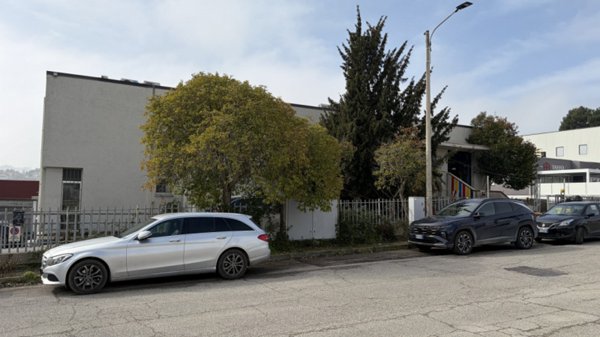 capannone in vendita ad Ancona in zona Baraccola
