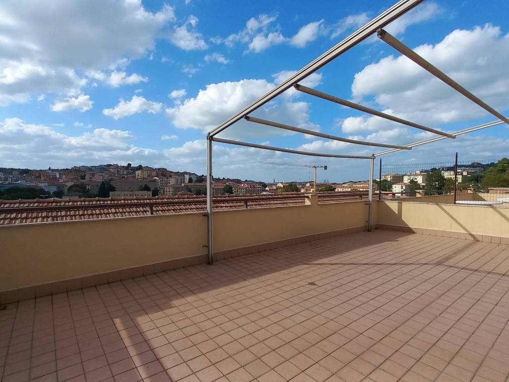 appartamento in vendita ad Ancona in zona Tavernelle