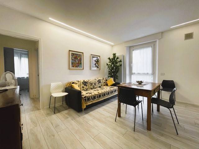 appartamento in vendita ad Ancona in zona Adriatico