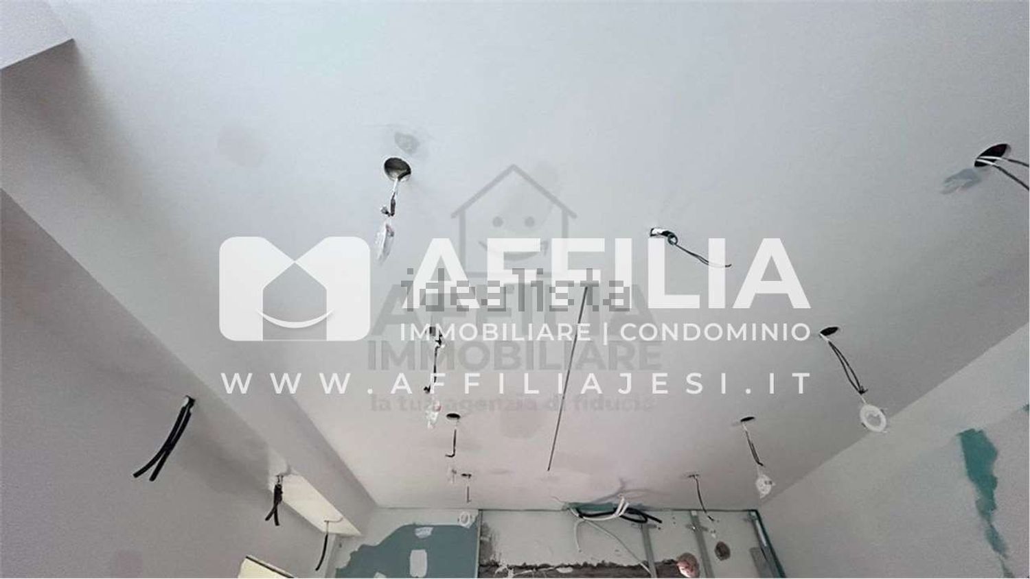 appartamento in vendita ad Ancona in zona Posatora
